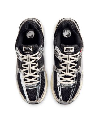 IM3486-003-z NIKE ZOOM VOMERO 5 BLACK METALLIC SILVER