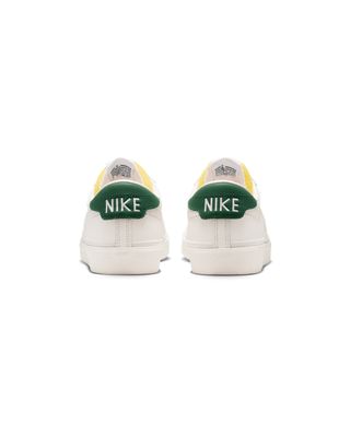 NIKE TENNIS CLASSIC AC SAIL