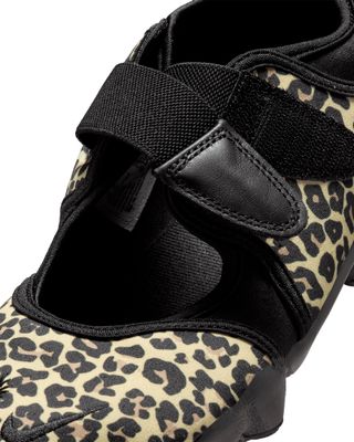 IR5696-010-df WMNS NIKE AIR RIFT LEOPARD