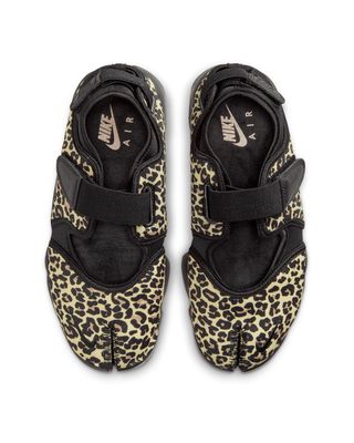 IR5696-010-s WMNS NIKE AIR RIFT LEOPARD