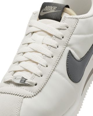 WMNS NIKE CORTEZ PHANTOM