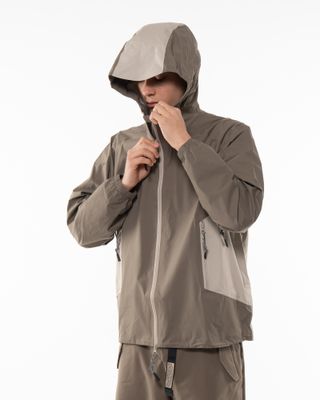 KA_YO PROTOTYPE LW HOODED SHELL JACKET