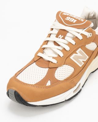 NEW BALANCE MADE IN UK 991v1 CHIPMUNK