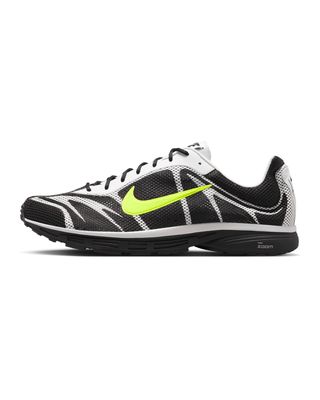 IQ8012-001 NIKE ZOOM STREAK 3 BLACK