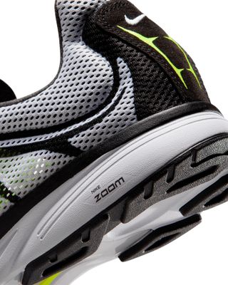 NIKE ZOOM STREAK 3 VOLT