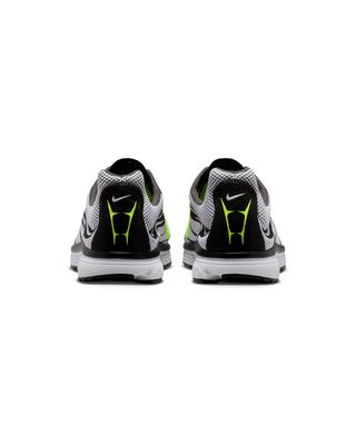 NIKE ZOOM STREAK 3 VOLT