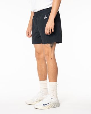 NIKE ACG RESERVOIR GOAT SHORT BLACK