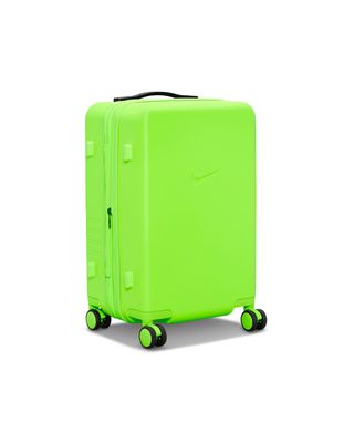 NIKE 22IN HARDSHELL LUGGAGE VOLT