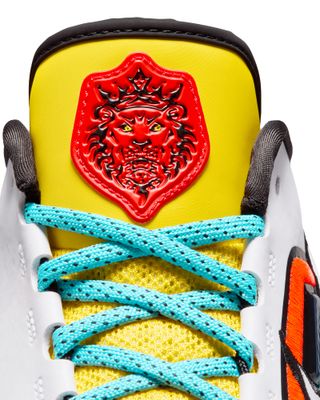 NIKE LEBRON XXIII STEWIE