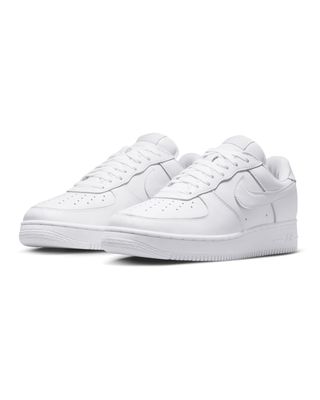 IV4501-100-34 NIKE AIR FORCE 1 '01 WHITE