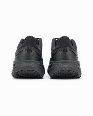 HOKA CLIFTON UTILITY BLACK