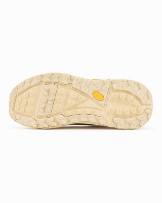 1176682BLYF-2 HOKA TOR SUMMIT FLD BARLEY FLOUR