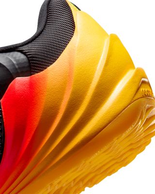 IM5150-002-1 NIKE GIANNIS FREAK 8 LASER ORANGE