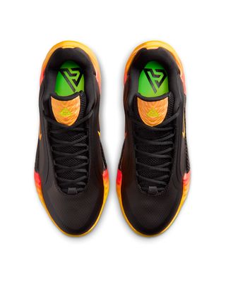 IM5150-002-6 NIKE GIANNIS FREAK 8 LASER ORANGE