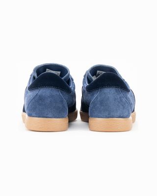 JP9652-5 ADIDAS TOBACCO DARK BLUE