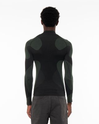 ROA DAZE COMPRESSION SEAMLESS LS TEE