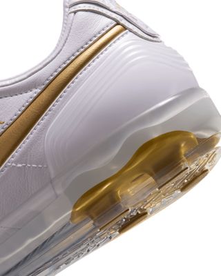 NIKE CRYOSHOT TIEMPO LEGEND R10 OG