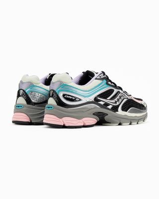 SAUCONY PROGRID OMNI 9 MULTICOLOR