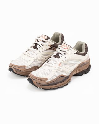 SAUCONY PROGRID OMNI 9 ALMOND