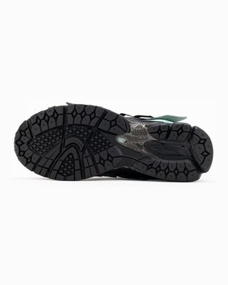 NEW BALANCE 1906A BLACK BRIGHT MINT