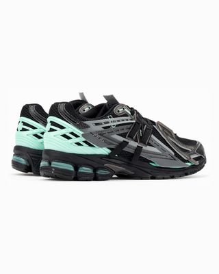 NEW BALANCE 1906A BLACK BRIGHT MINT
