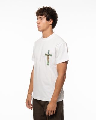 apparel-63 PLEASURES DEAD KENNEDYS TRUST TEE WHITE