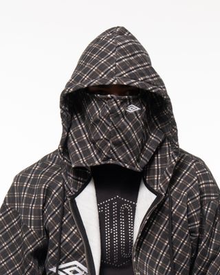 UMBRO PLAID MASKED HOODIE BROWN