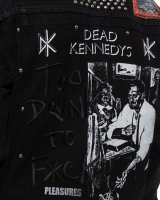 PLEASURES DEAD KENNEDYS DIY TRUCKER