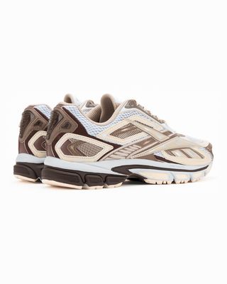 100269691-6 REEBOK PREMIER ROAD ULTRA TREK GREY