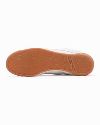 100273269-2 W REEBOK FREESTYLE HI BARELY GREY