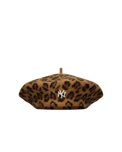 NEW ERA LEOPARD BERET YANKEES