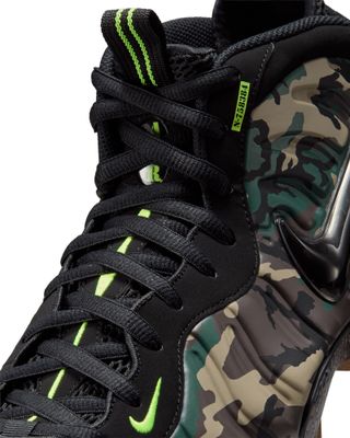 IM5204-001-3 NIKE AIR FOAMPOSITE PRO PREMIUM