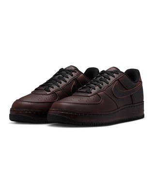NIKE AIR FORCE 1 LOW RETRO PREMIUM BLACK