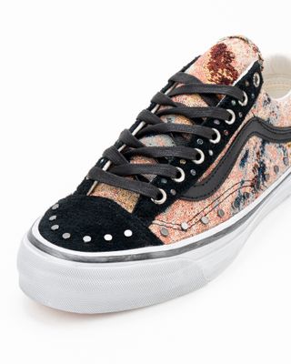 VANS LX OLD SKOOL 36 FLORAL RIVETS BLACK